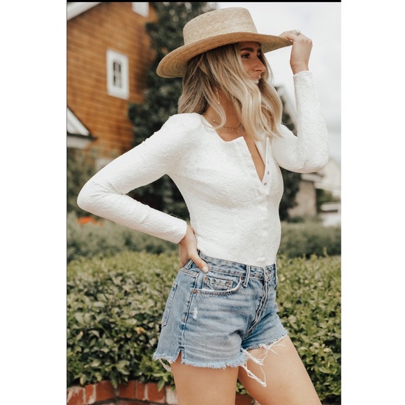 B’CAUSE LACE BODYSUIT. - Picture 4 of 8